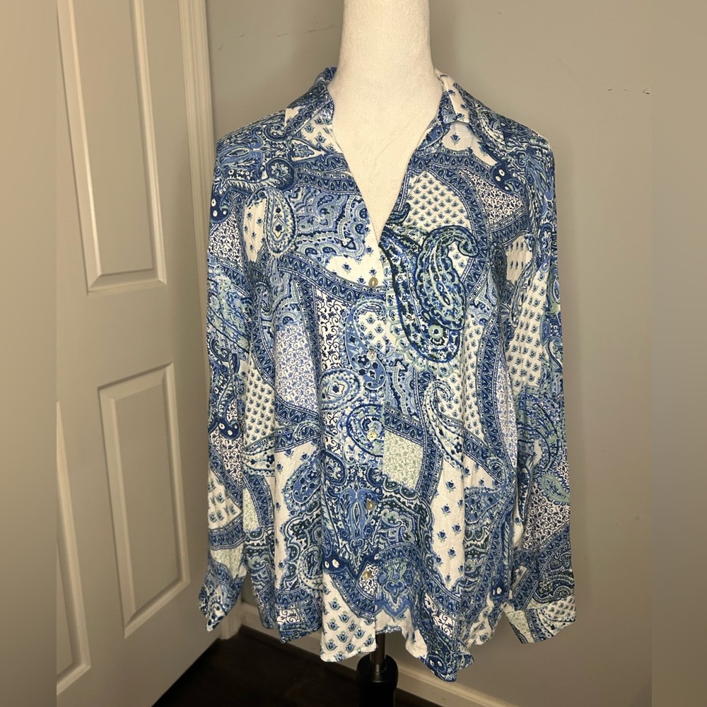 Zara Paisley Button-Up Blouse NWT